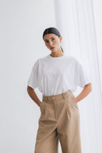 Load image into Gallery viewer, JACKIE T-Shirt White