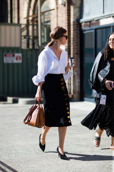 IT LOOKS | The Power of the Midi Skirt in #10 Looks