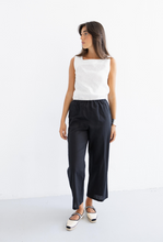 Cargar imagen en el visor de la galería, CAROLYN Trousers Linen black