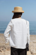 Carregar imagem no visualizador da galeria, COCO Jacket White