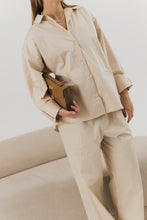 Carregar imagem no visualizador da galeria, CAROLYN Trousers Beige