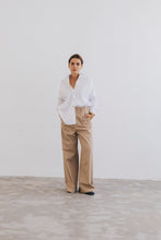 Carregar imagem no visualizador da galeria, SANTIAGO Trousers Beige