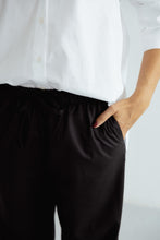Load image into Gallery viewer, COLUMBINE Trousers Black