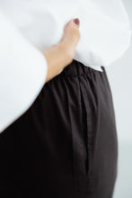 Load image into Gallery viewer, COLUMBINE Trousers Black