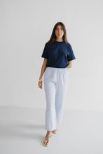 Carregar imagem no visualizador da galeria, JACKIE T-Shirt Blue